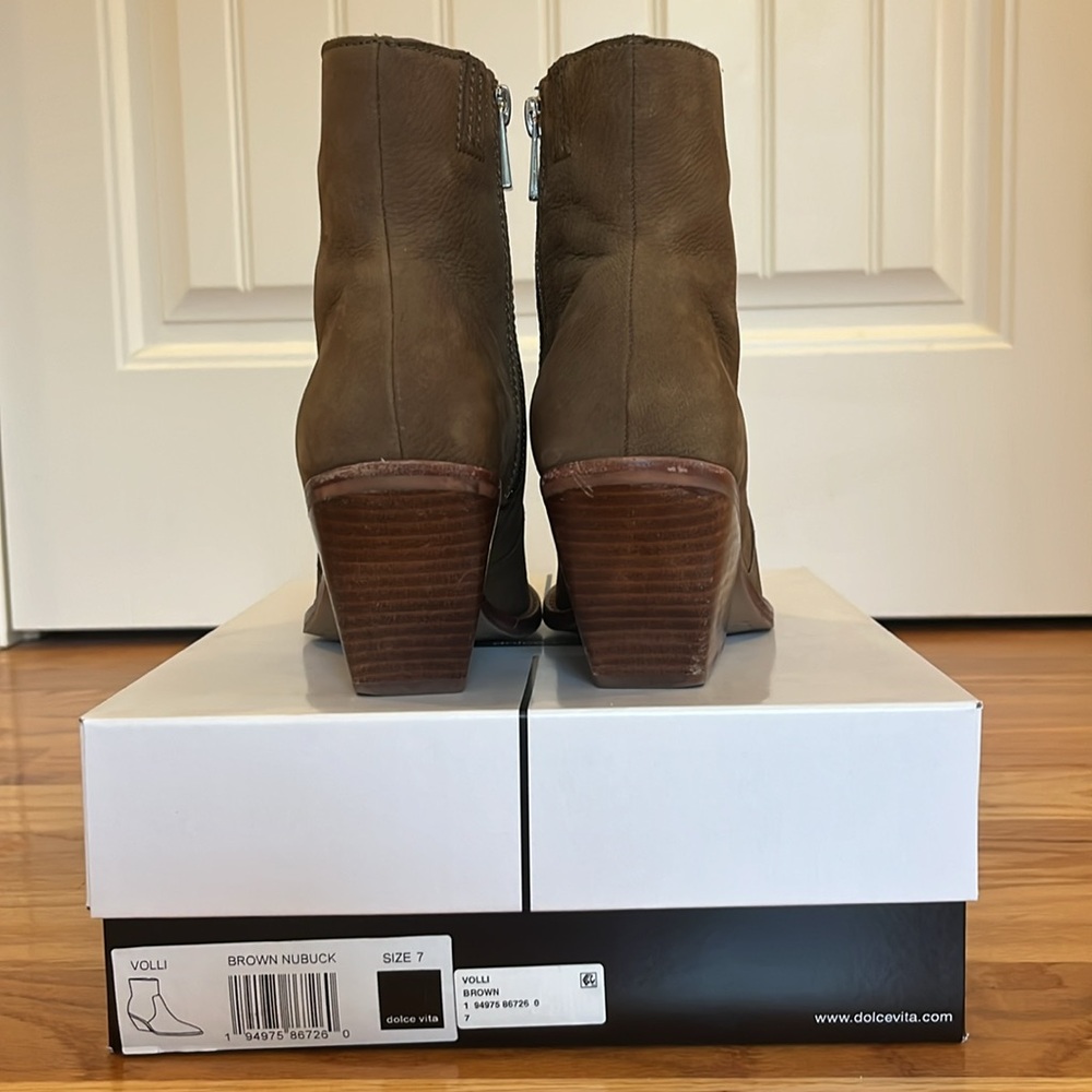 Dolce Vita Volli brown nubuck boots - Picture 6 of 9